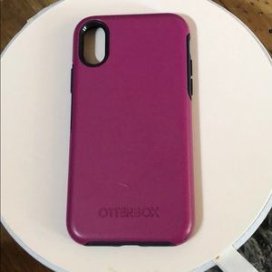 Otter box iPhone X/XS case with popsocket